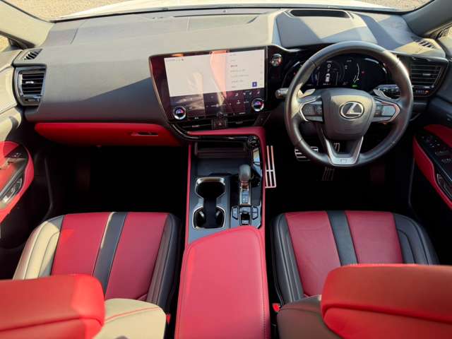 Lexus NX 2