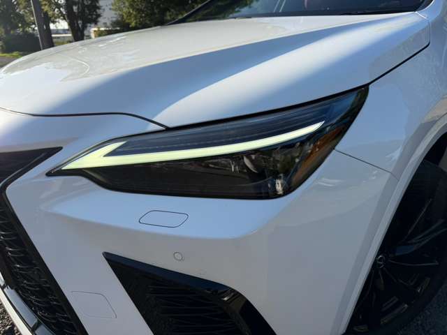 Lexus NX 8