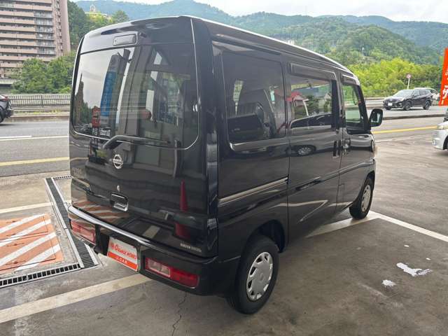 Nissan NV100 Clipper 11