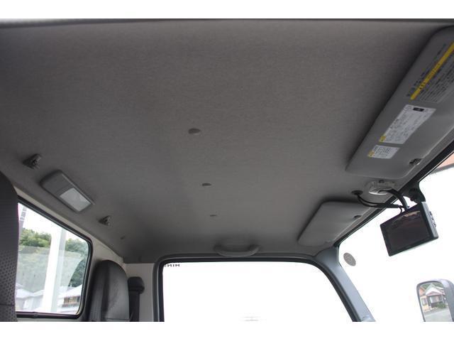 Hino Dutro 11