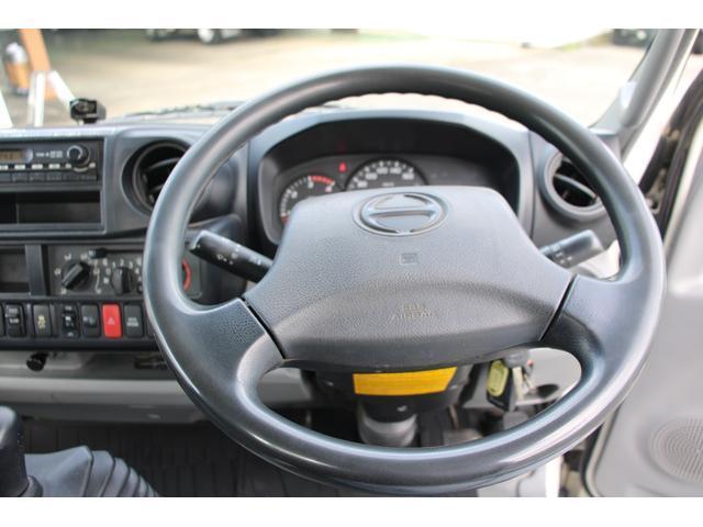 Hino Dutro 2