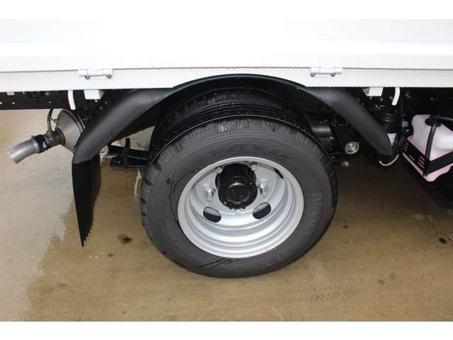 Mitsubishi Fuso Canter 7
