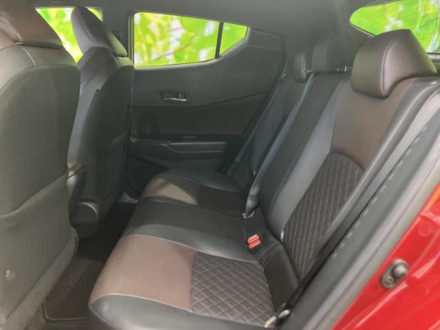 Toyota C-HR 10