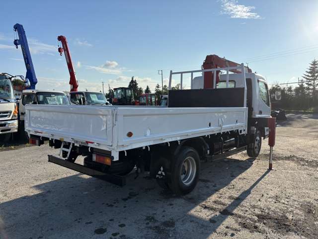 Mitsubishi Fuso Canter 5