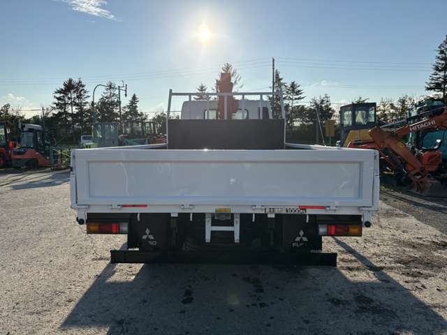 Mitsubishi Fuso Canter 6