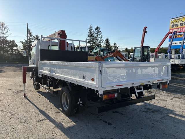 Mitsubishi Fuso Canter 7