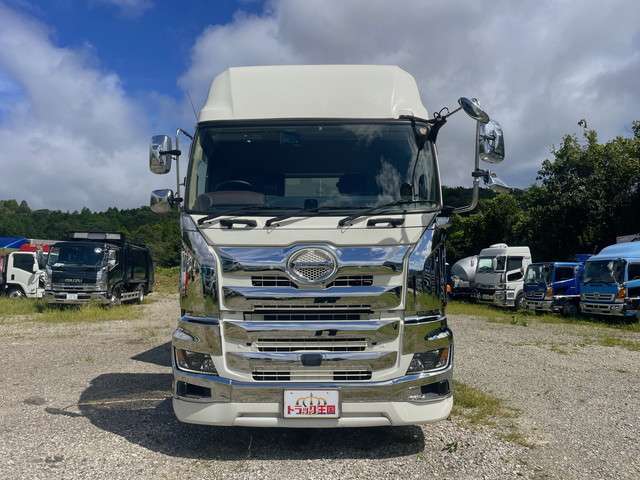 Hino Profia 5