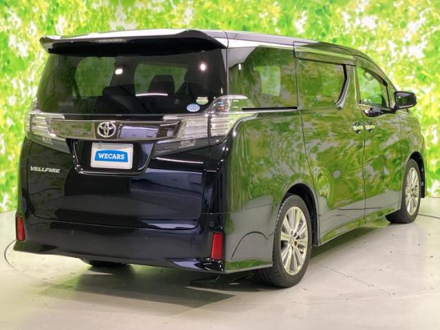 Toyota Vellfire 6