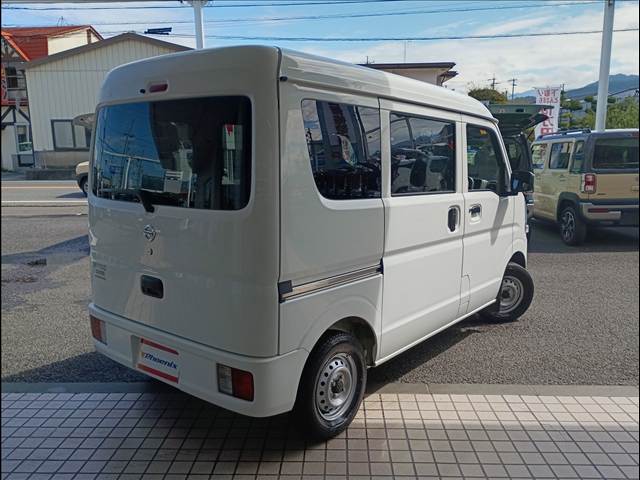 Nissan NV100 Clipper 3