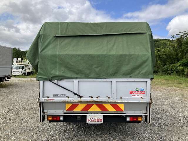 Mitsubishi Fuso Canter 8