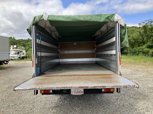 Mitsubishi Fuso Canter 10