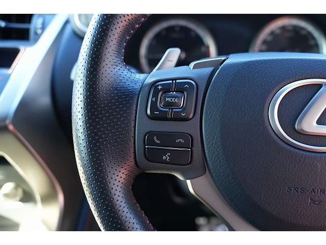 Lexus NX 5