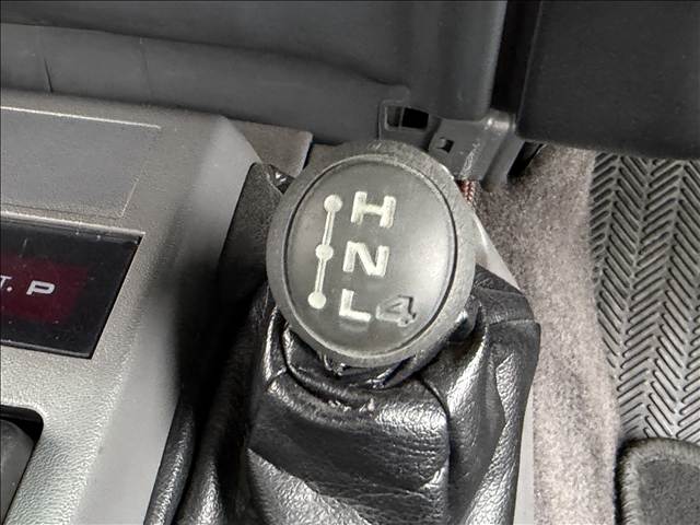 Toyota Land Cruiser Prado 4