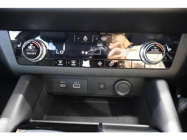 Mitsubishi Outlander 12