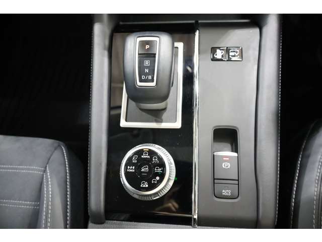 Mitsubishi Outlander 10
