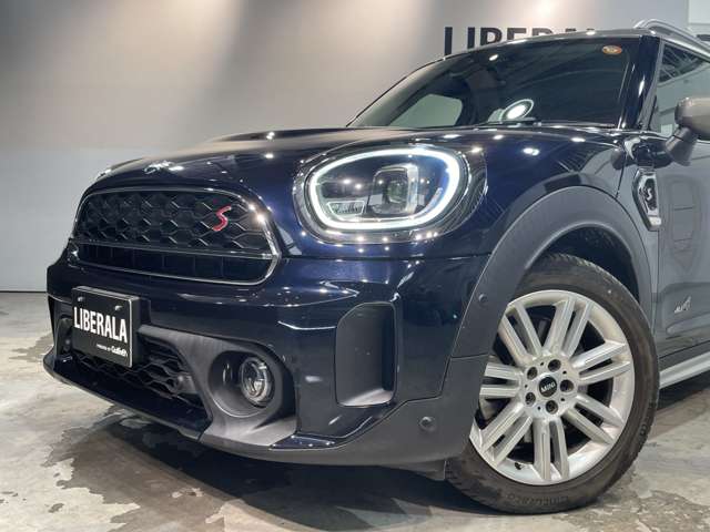 MINI Crossover 9