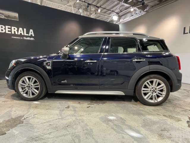 MINI Crossover 10