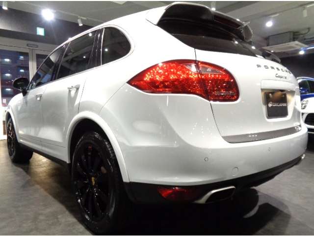 Porsche Cayenne 12