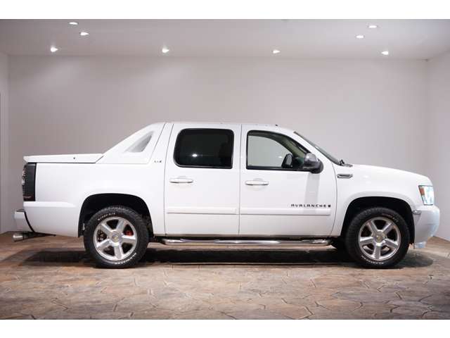 Chevrolet Avalanche 10