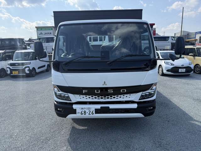 Mitsubishi Fuso Canter 2