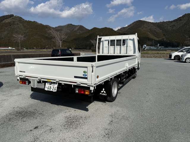 Mitsubishi Fuso Canter 6