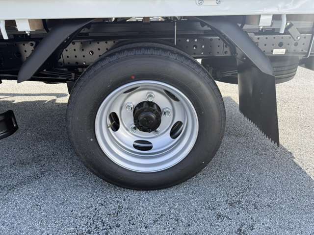 Mitsubishi Fuso Canter 10