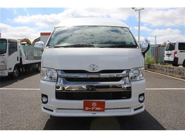 Toyota Hiace 10
