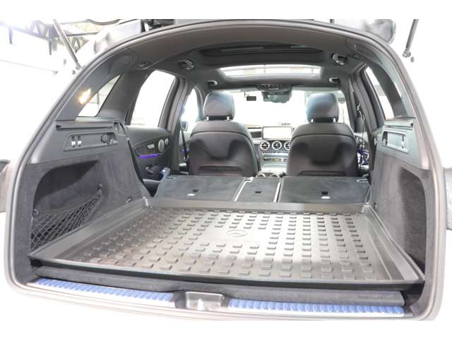 Mercedes-Benz GLC 8