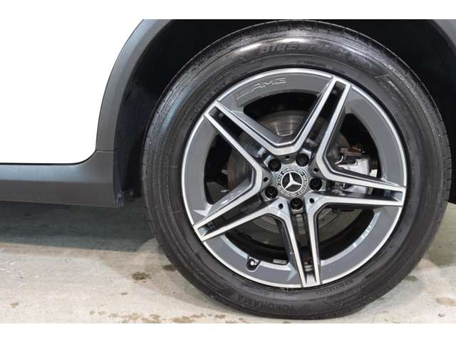 Mercedes-Benz GLC 9
