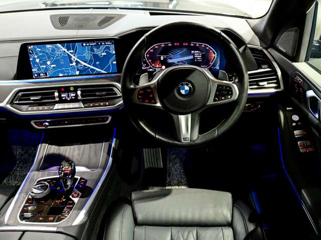 BMW X7 2