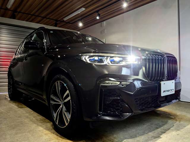 BMW X7 9