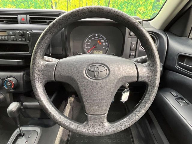 Toyota Succeed Van 11