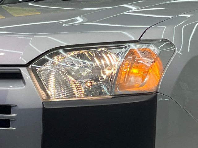 Toyota Succeed Van 12