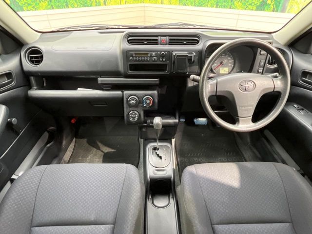 Toyota Succeed Van 2