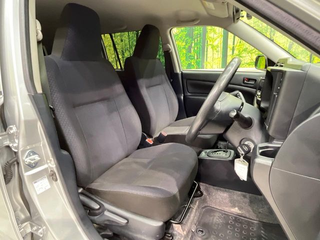 Toyota Succeed Van 8