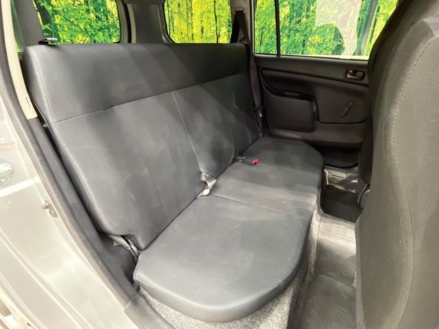 Toyota Succeed Van 9