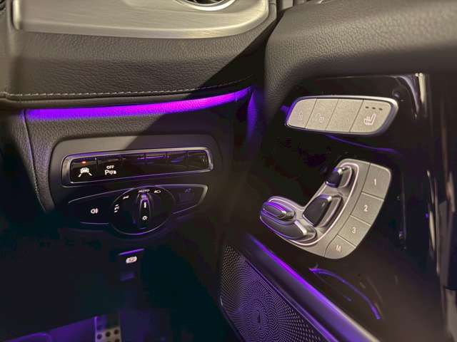 Mercedes-Benz G-Class 4
