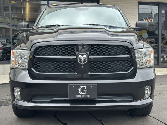 Dodge Ram 3