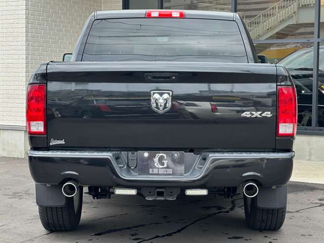 Dodge Ram 6