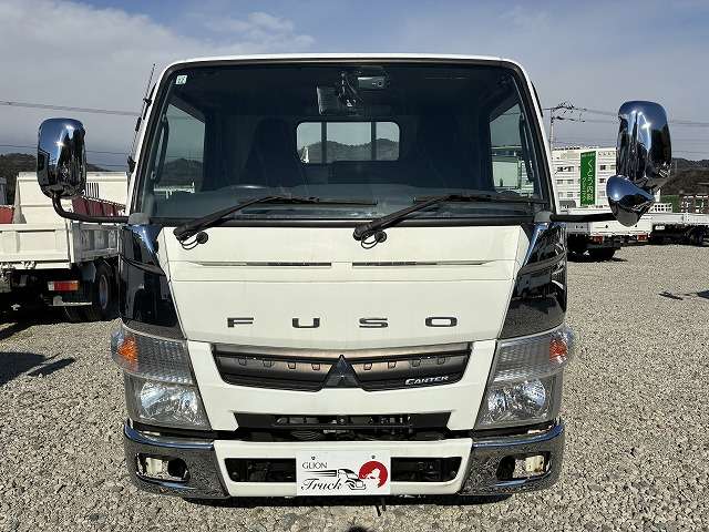 Mitsubishi Fuso Canter 2