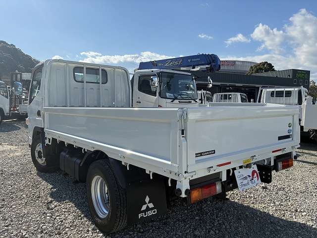 Mitsubishi Fuso Canter 6