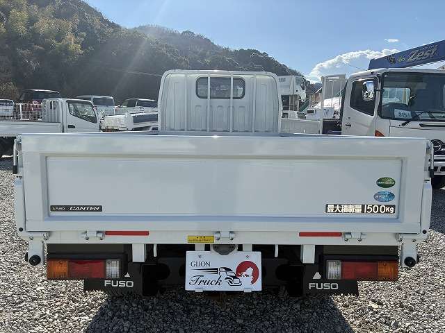 Mitsubishi Fuso Canter 7