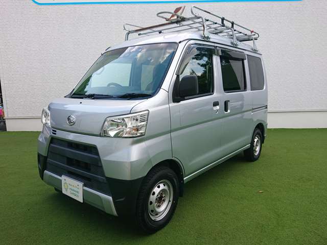 Daihatsu Hijet Cargo 9