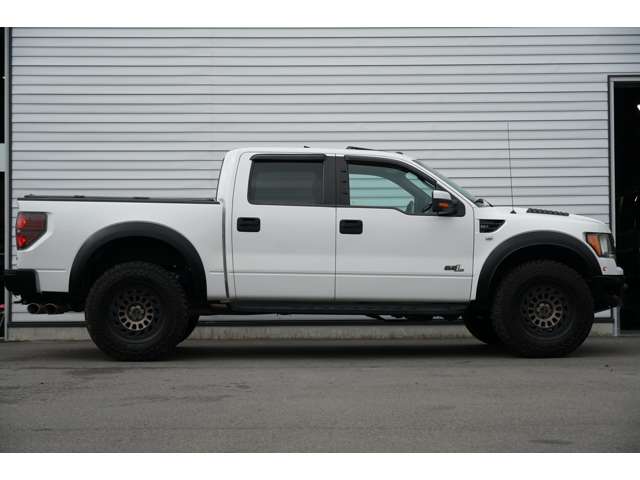 Ford F-150 8