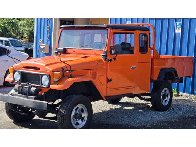 Toyota Land Cruiser 40 5