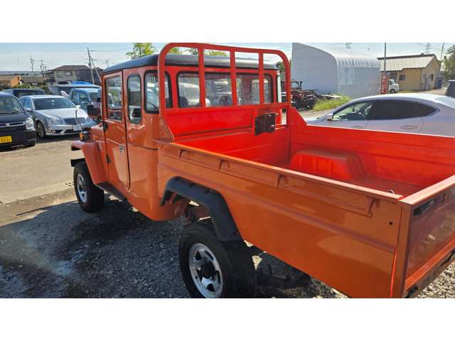 Toyota Land Cruiser 40 7