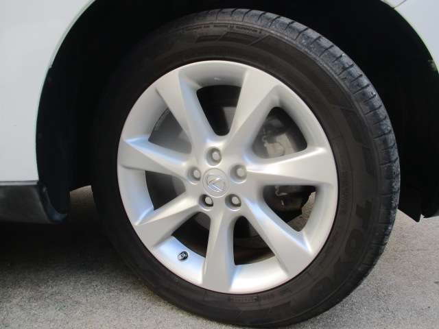 Lexus RX 11