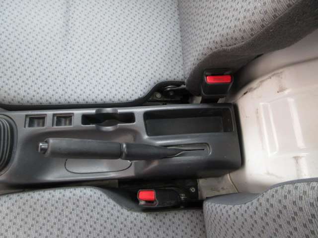 Mazda Scrum Truck 12