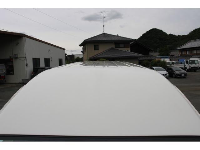 Toyota Hiace Commuter 7