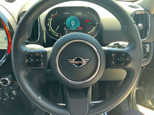 MINI Crossover 8